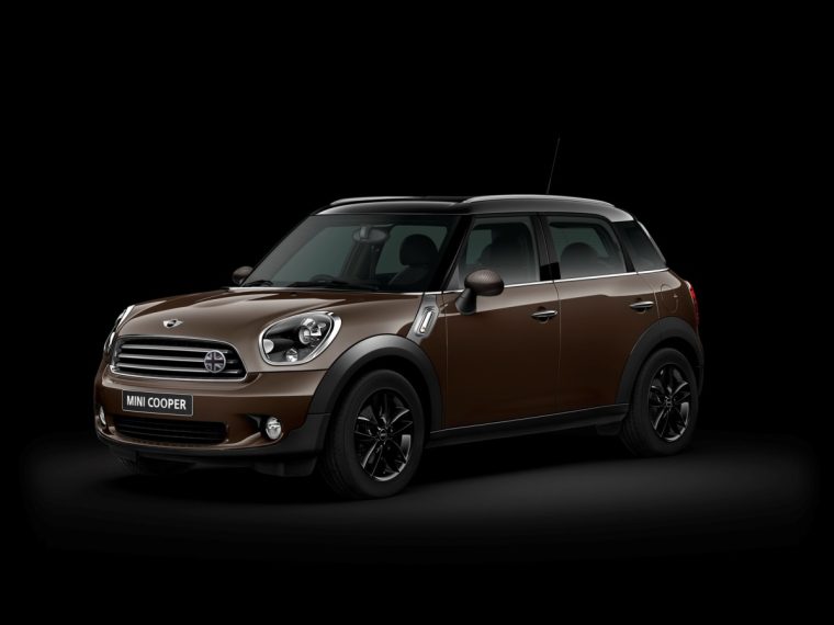 MINIクロスオーバー（R60） バレンタインロードが限定135台で登場