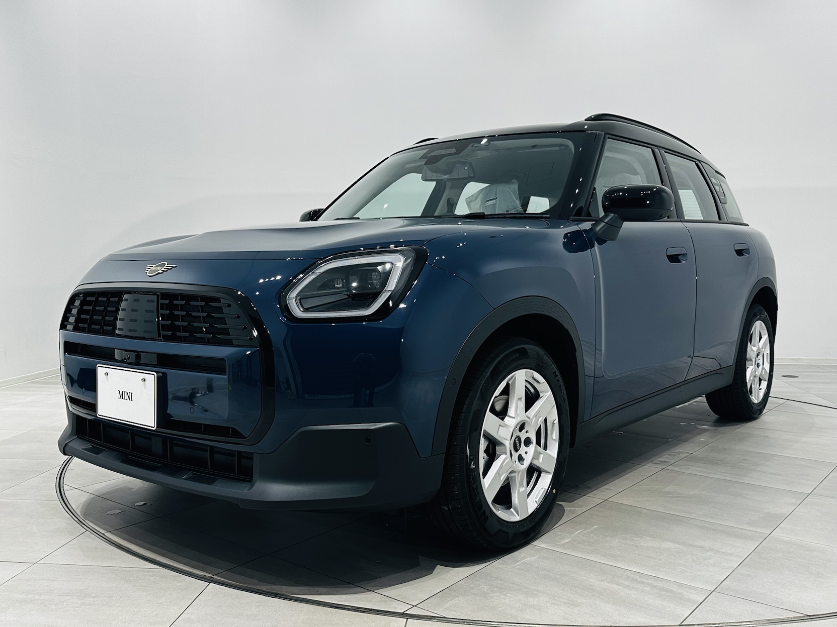 【新車】THE NEW MINI COUNTRYMAN D