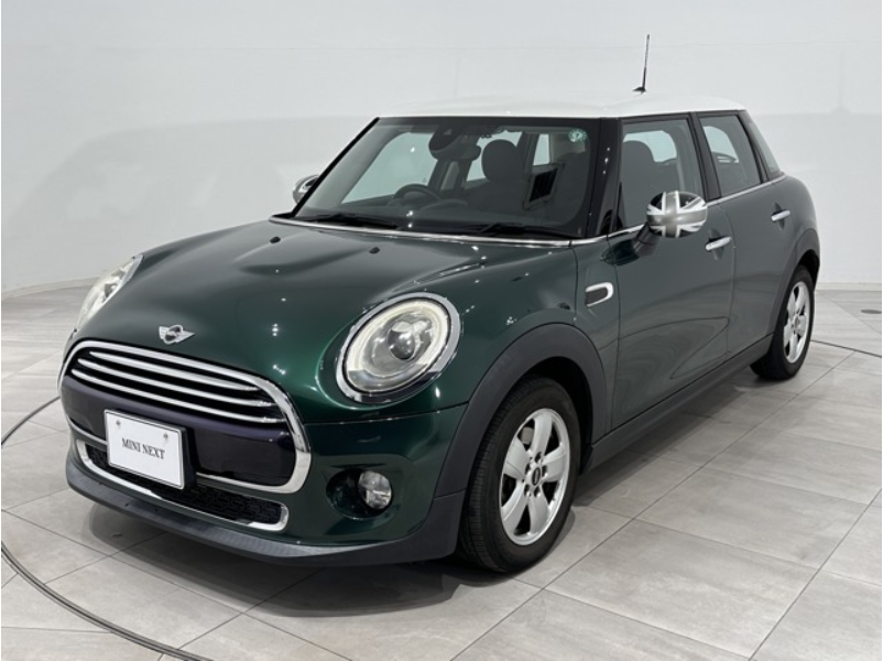 MINI COOPER 5DOOR.