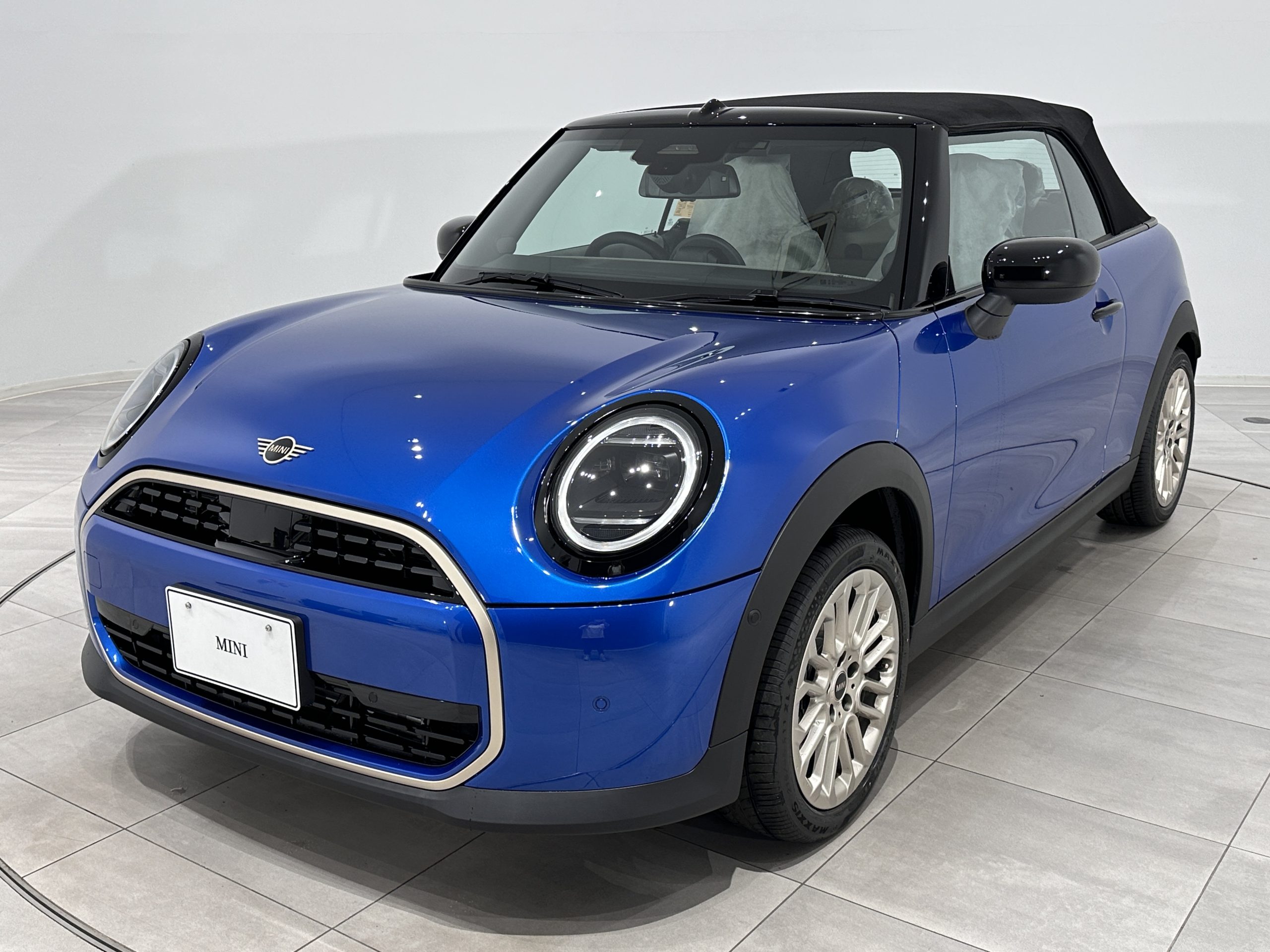 【新車】THE NEW MINI CONVERTIBLE C.