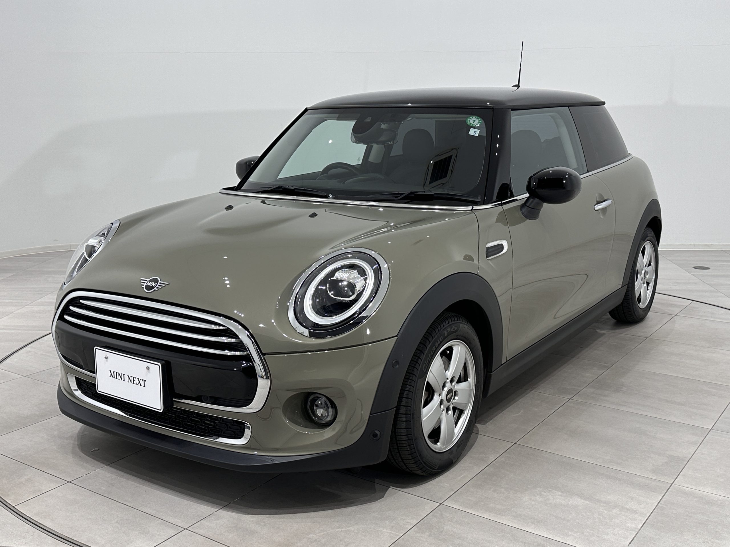 MINI COOPER 3 DOOR.