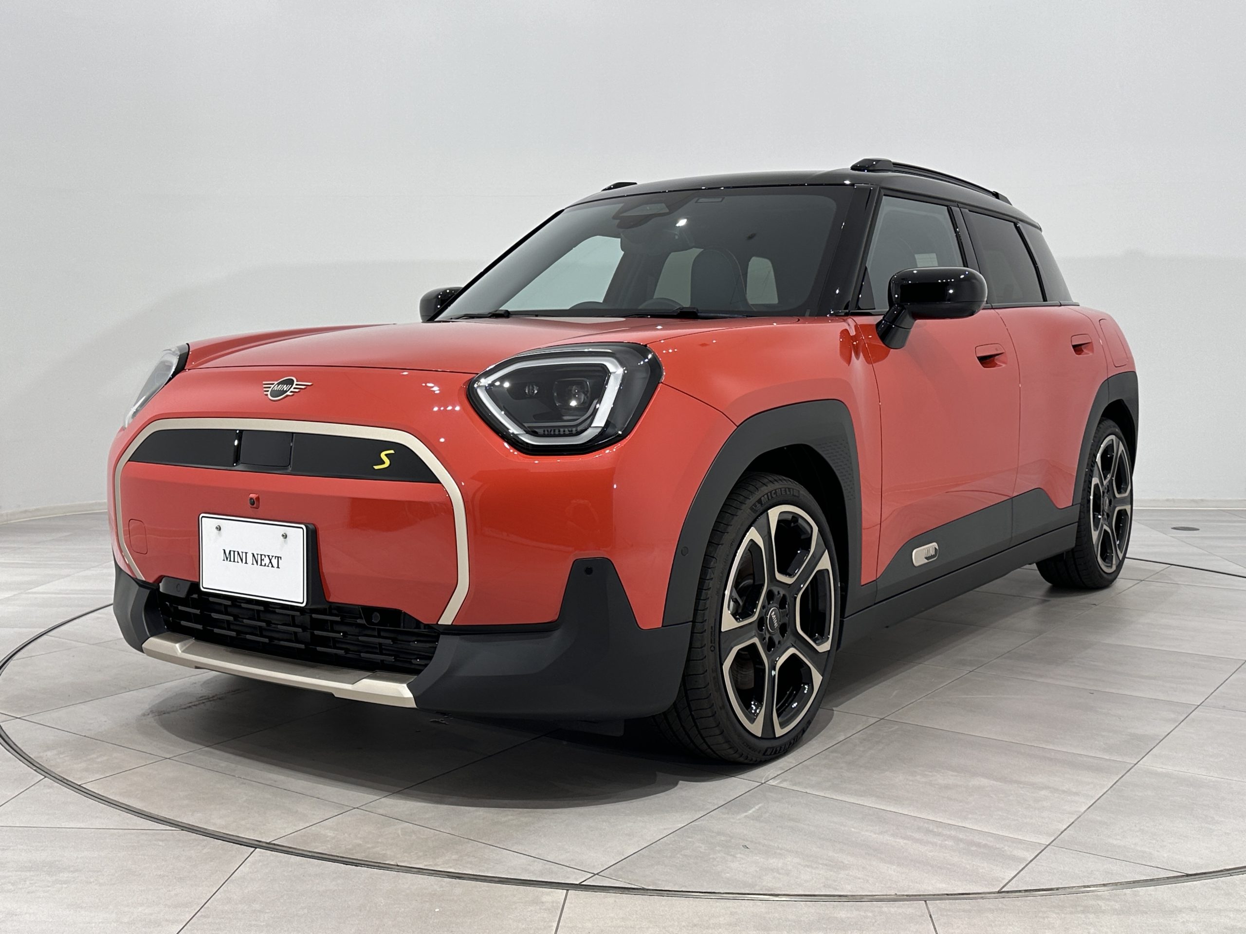 新車】THE NEW MINI COOPER. – MINI Village Tokyo