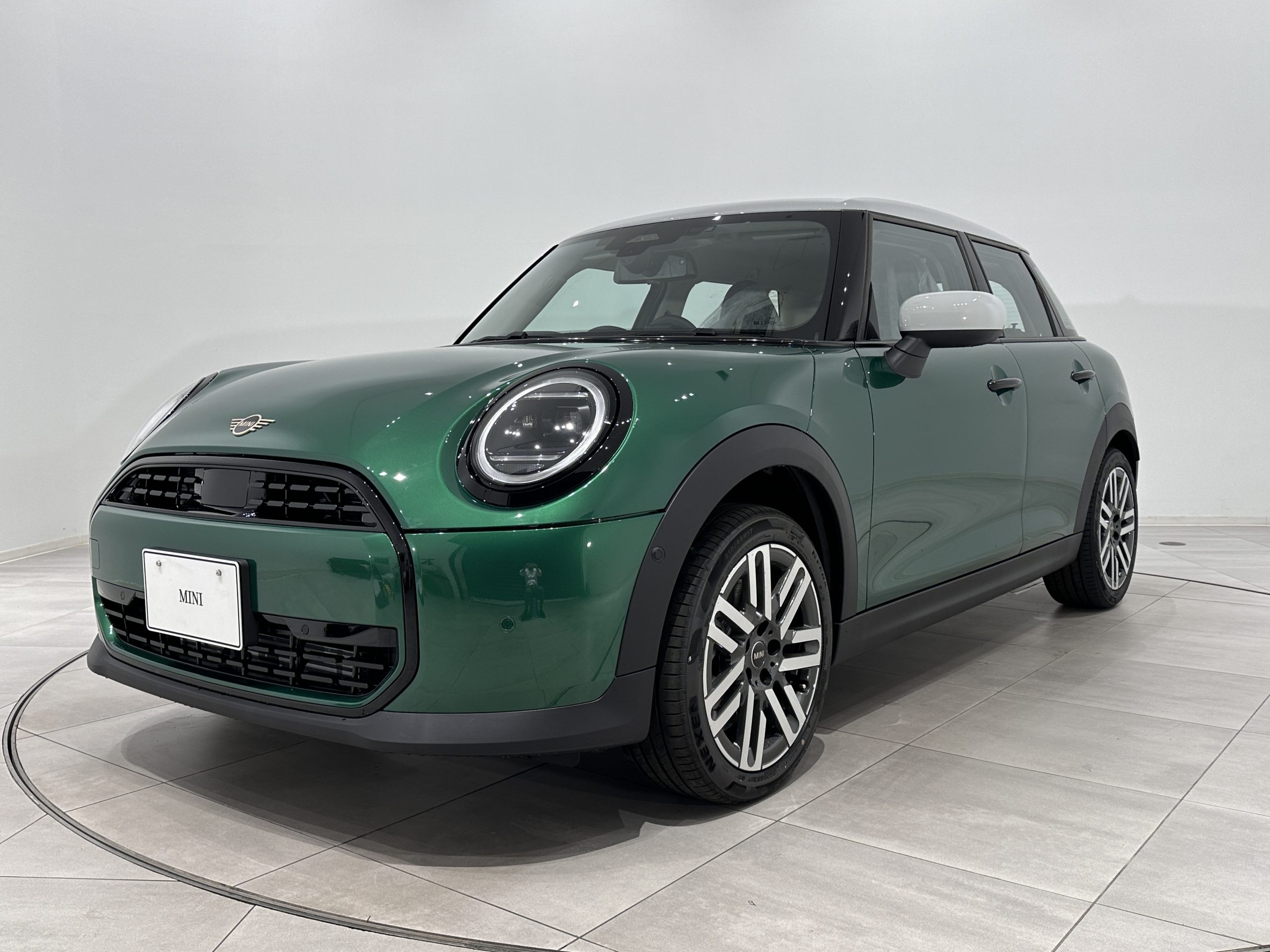 Carraramas New Mini Cooper 3台セット 1:72 61i-xUDrubL._UF894,1000_QL80_.jpg