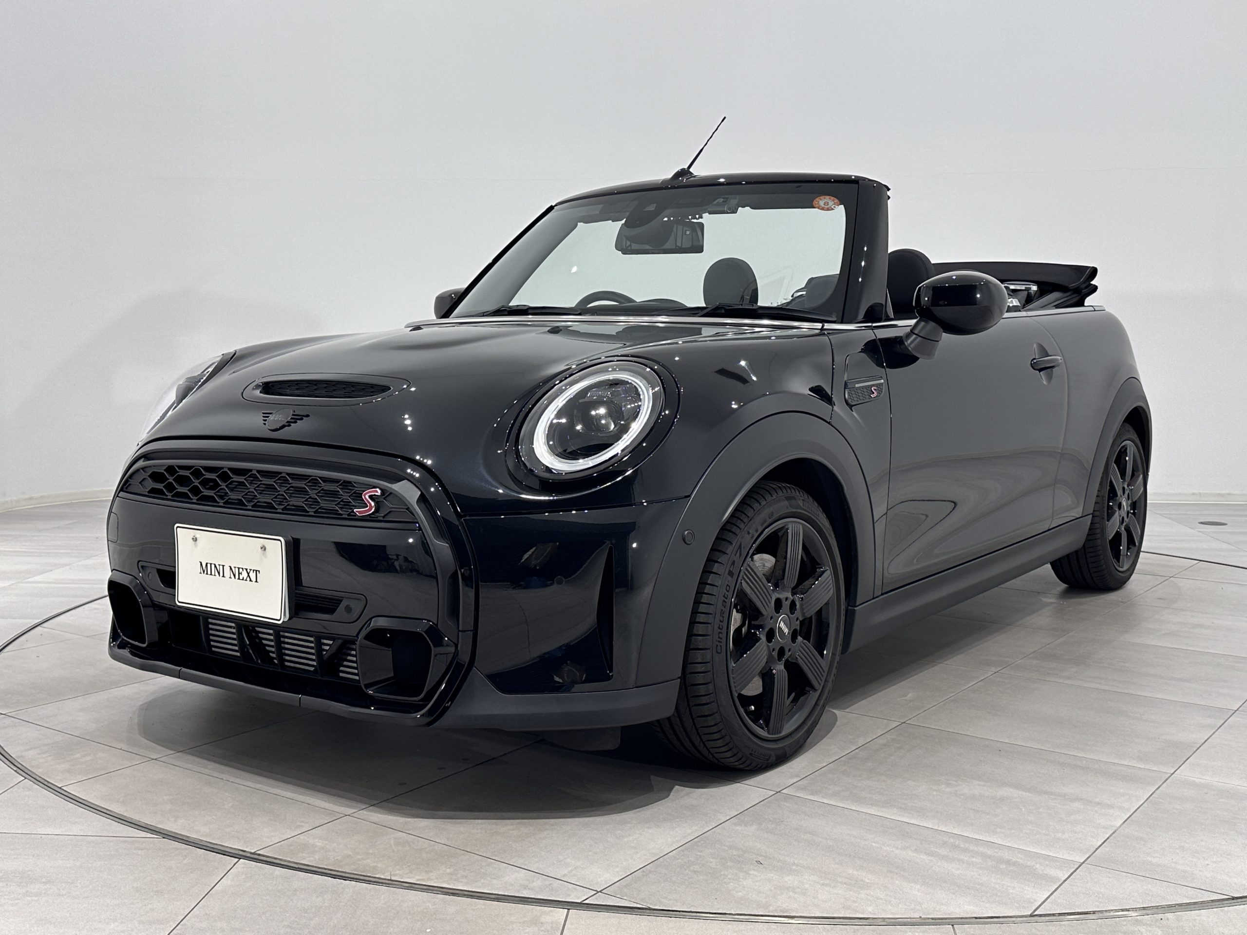 MINI CONVERTIBLE COOPER S.