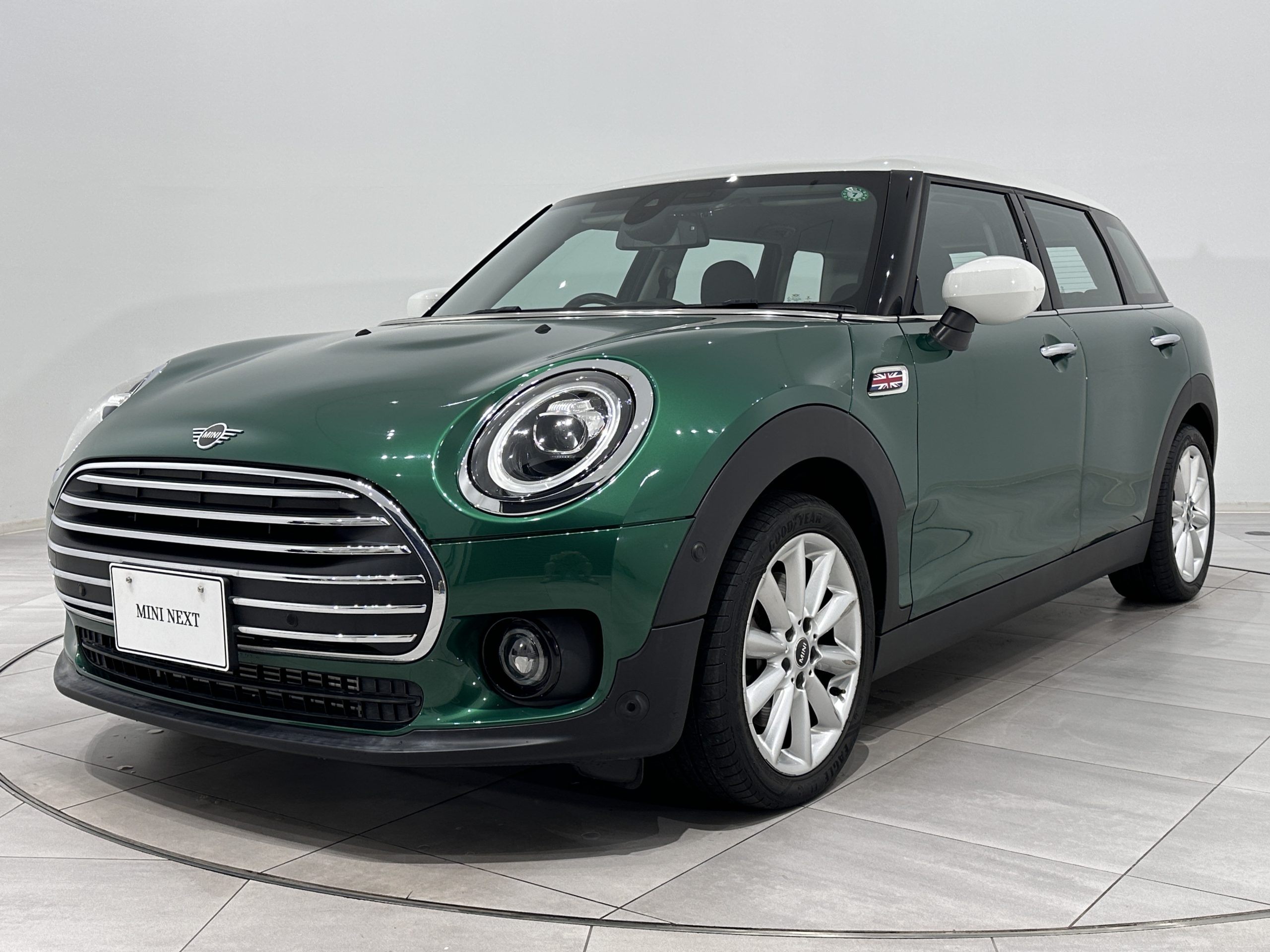 MINI CLUBMAN D