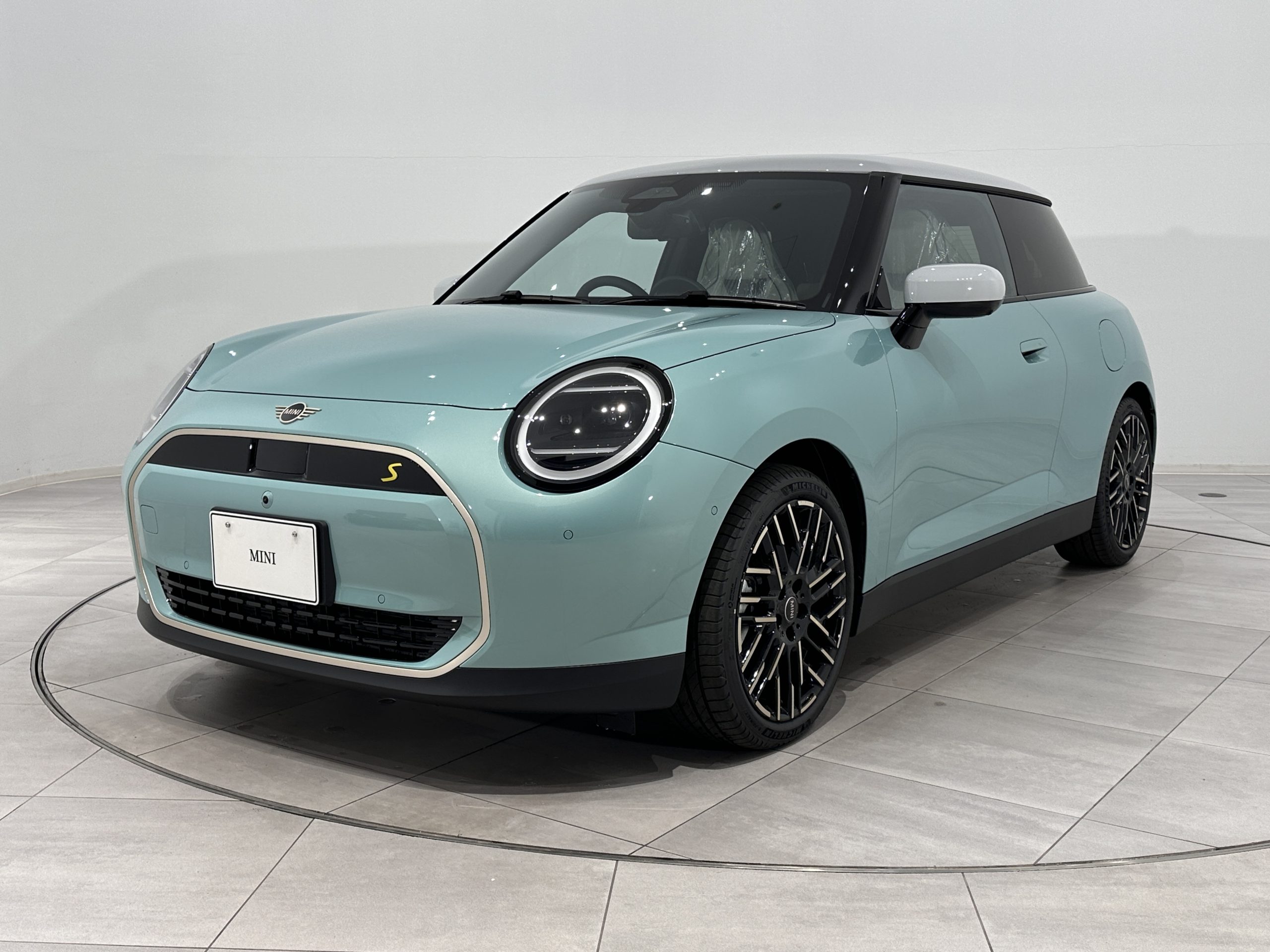 【新車】THE NEW MINI COOPER SE.