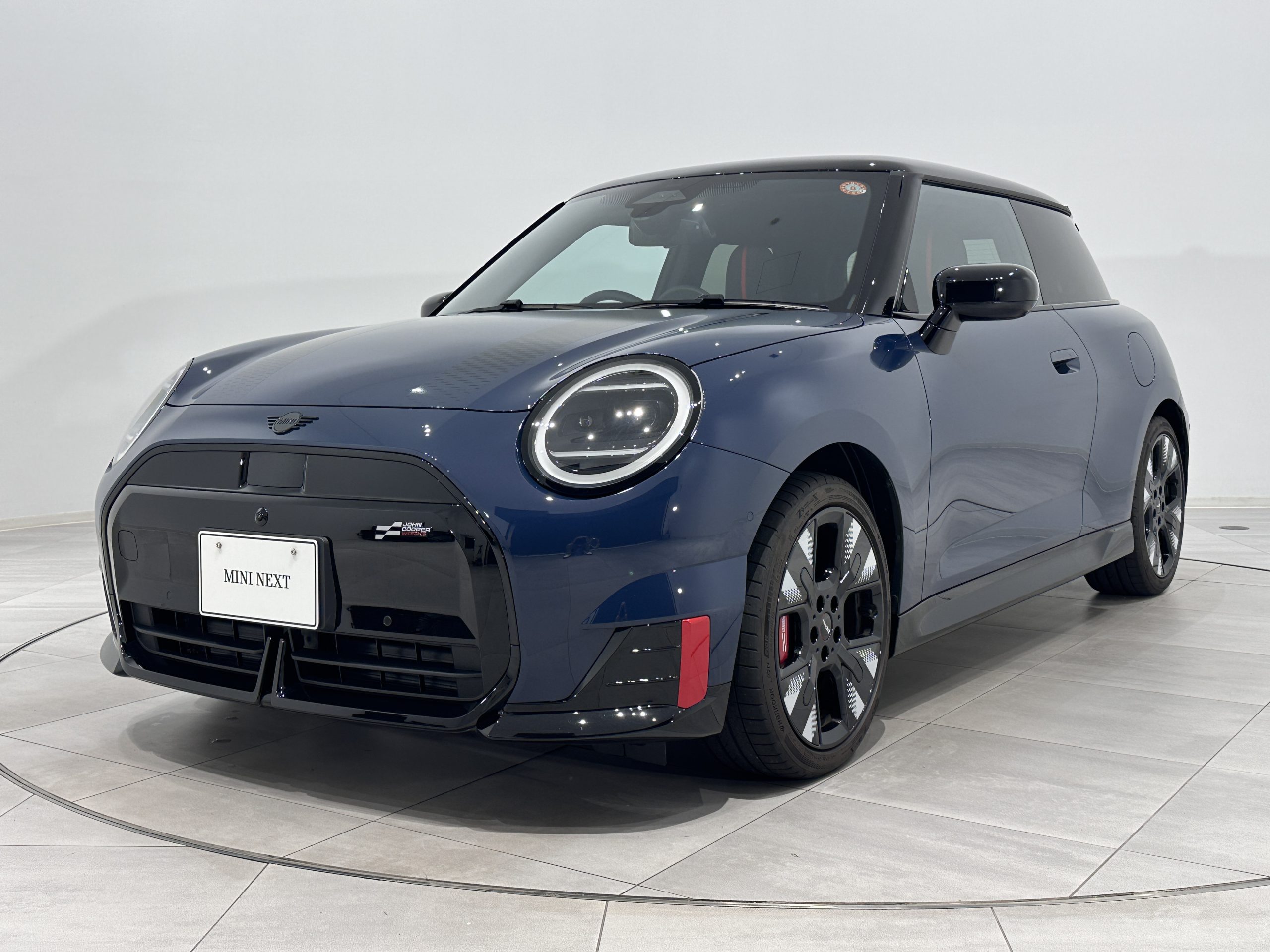 MINI JOHN COOPER WORKS E