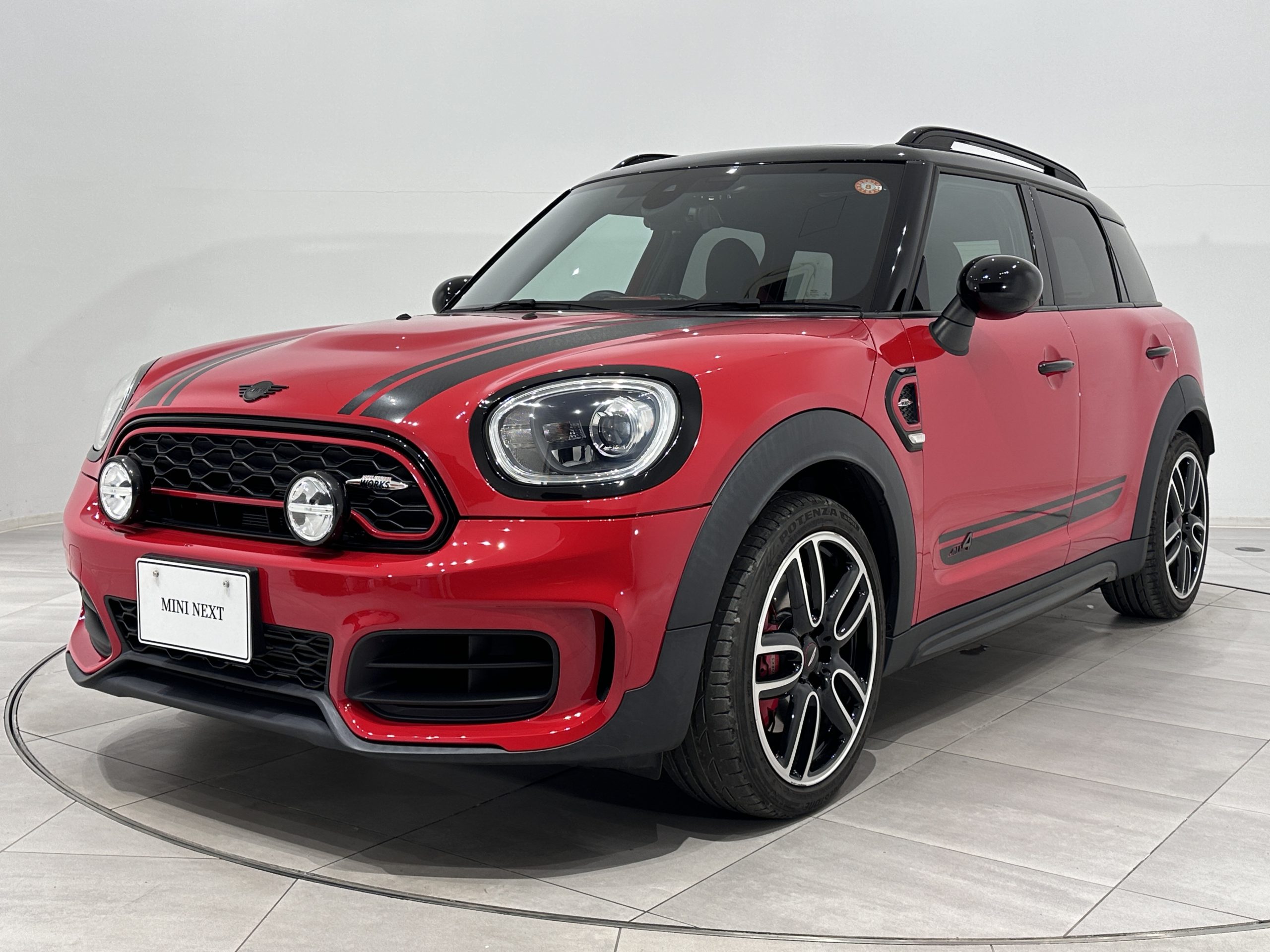 MINI JOHN COOPER WORKS CROSSOVER