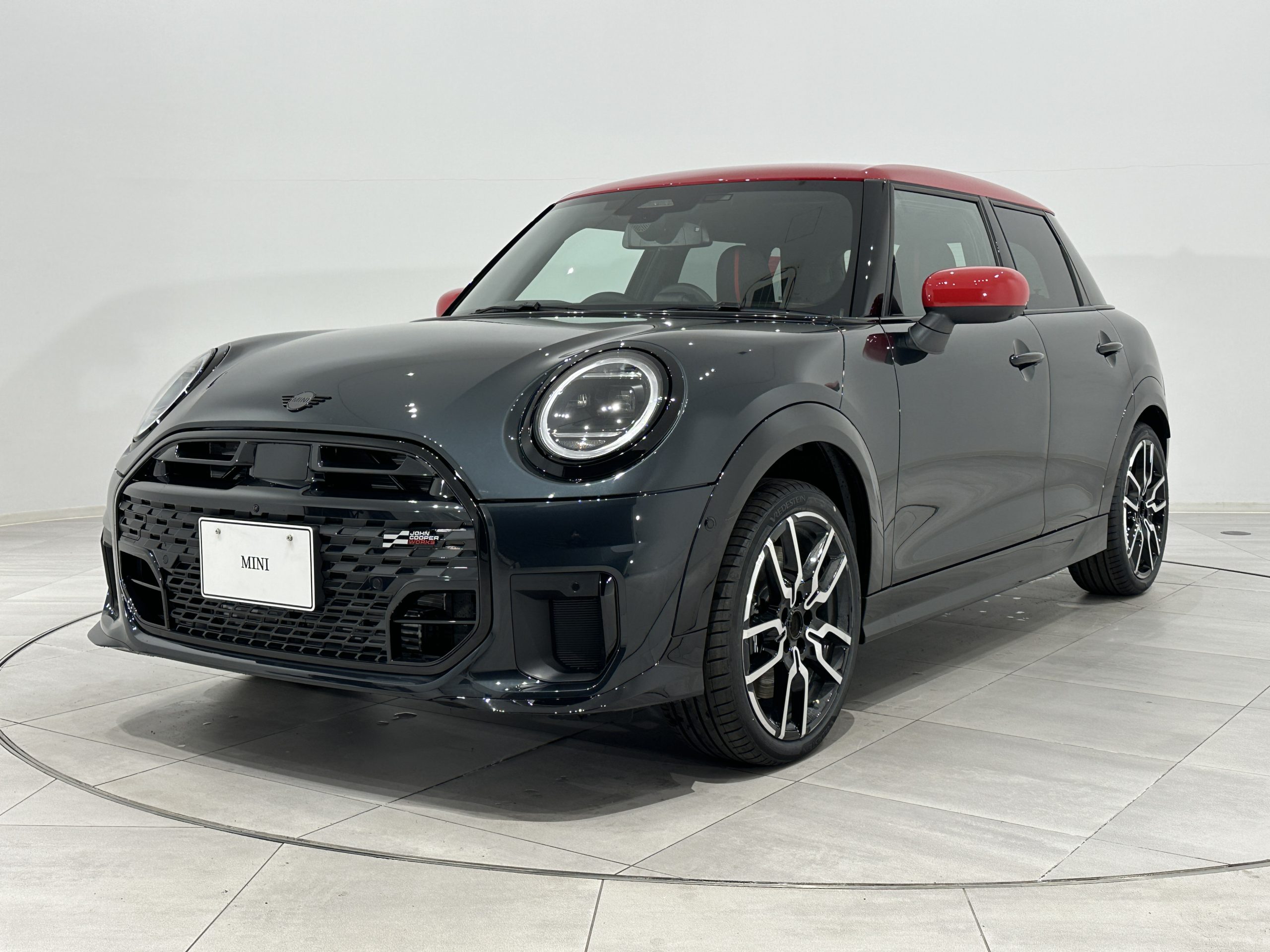 【新車】■GP INSPIRED EDITION■ THE NEW MINI COOPER S 5DOOR