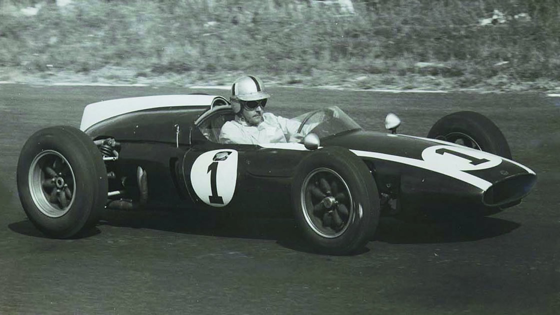 クーパーの名は、英国人ジョン・クーパーの名に由来する