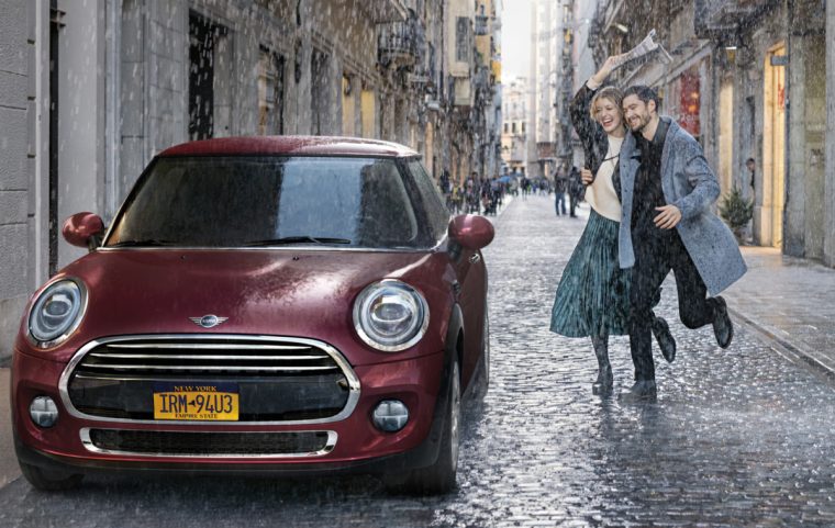 ミニ3ドア、5ドアの限定車MINI BURGUNDY Editionを発売