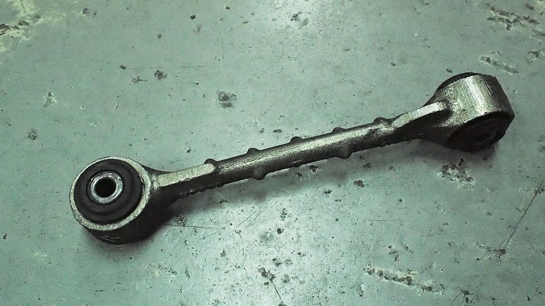 クラシックミニ（ローバーミニ）購入後に定期的に点検、交換が必要なパーツ