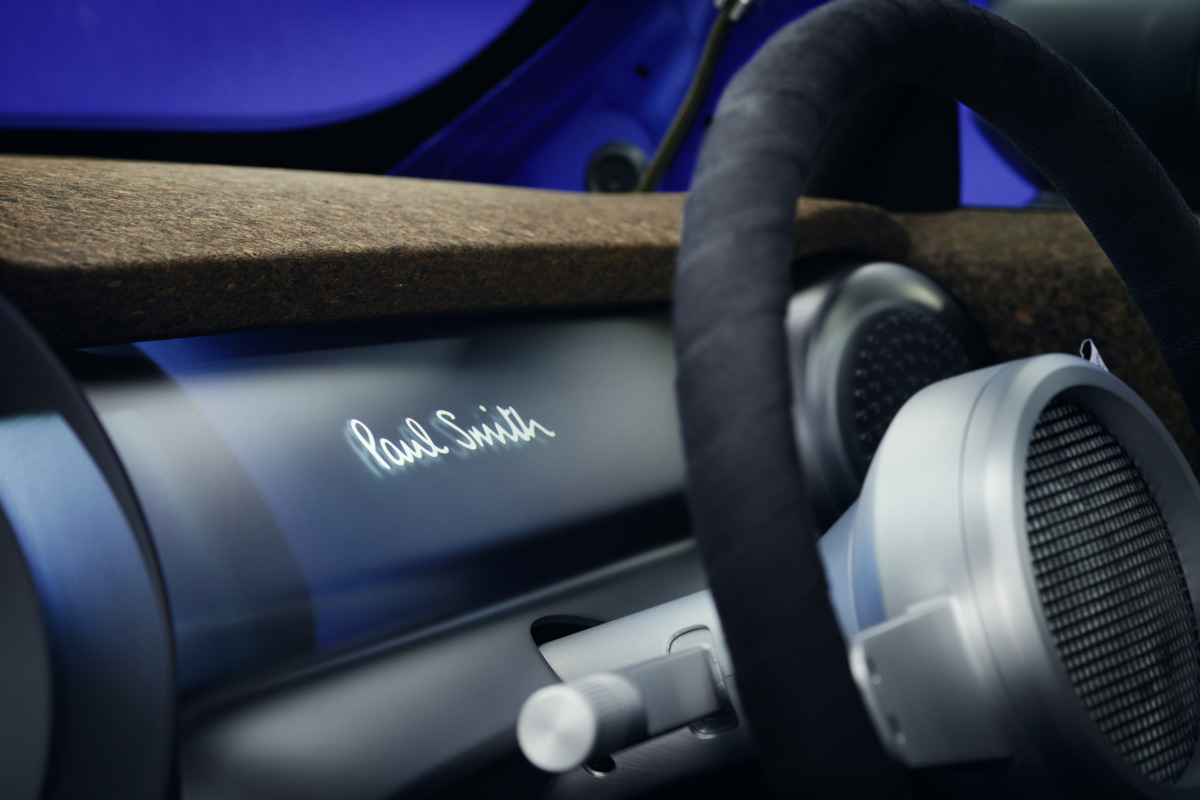 インテリアの極端なまでの削ぎ落し