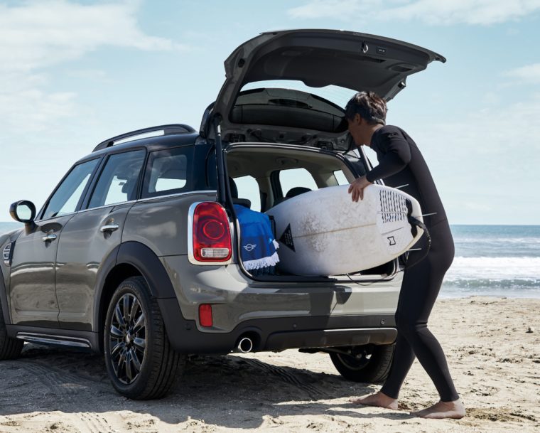 限定車「ミニクロスオーバー コーンウォール・エディション」誕生