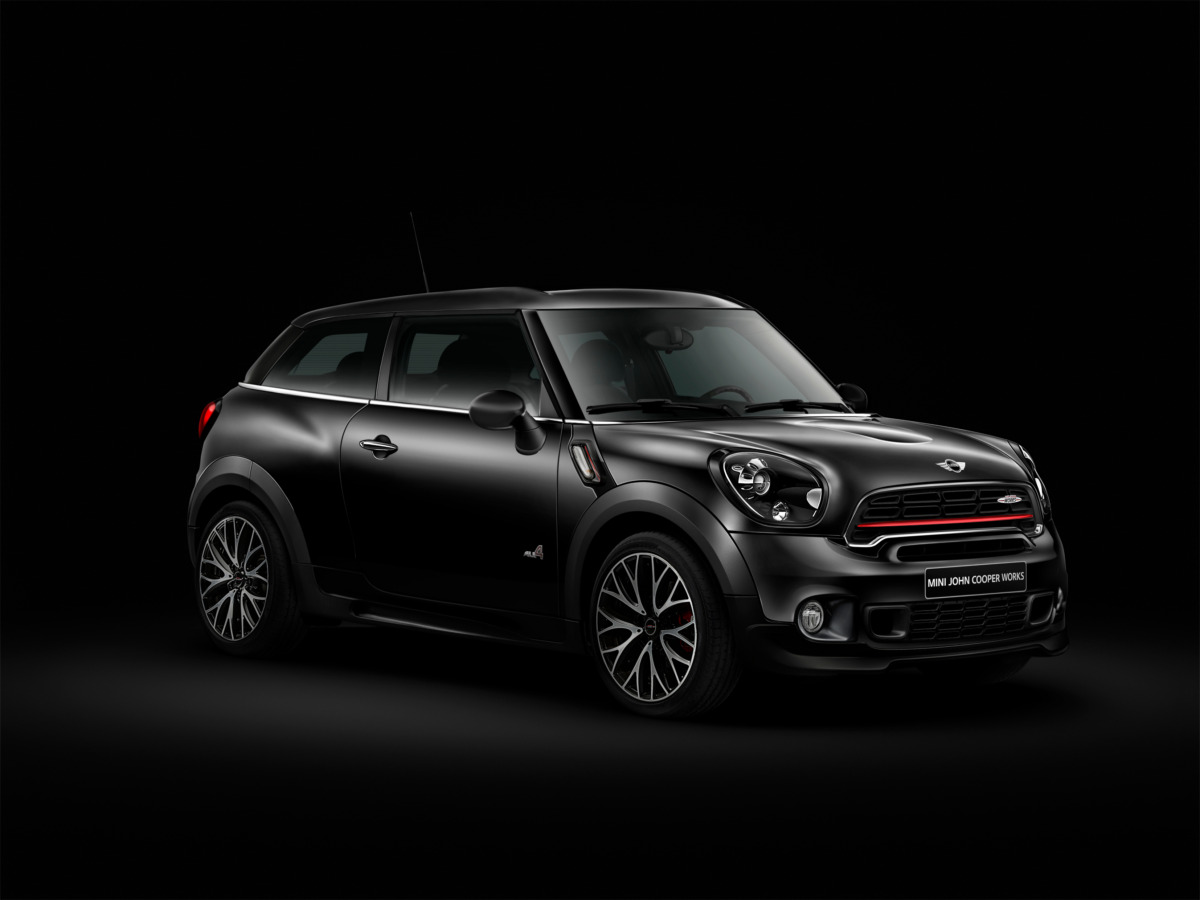 ミニクロスオーバー・ブラックナイト